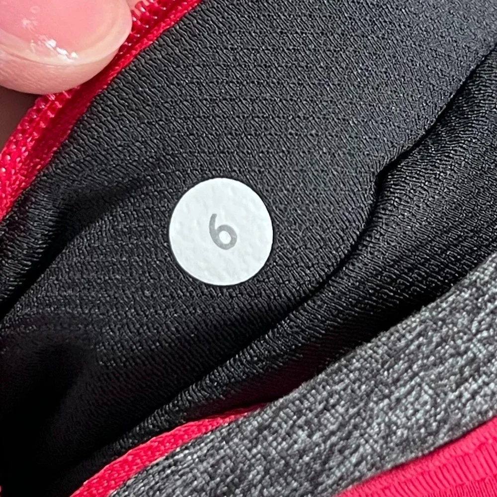 Lululemon Athletica Heathered Black Deep‎ Coal Bloom Juice Pace Rival Crop 22